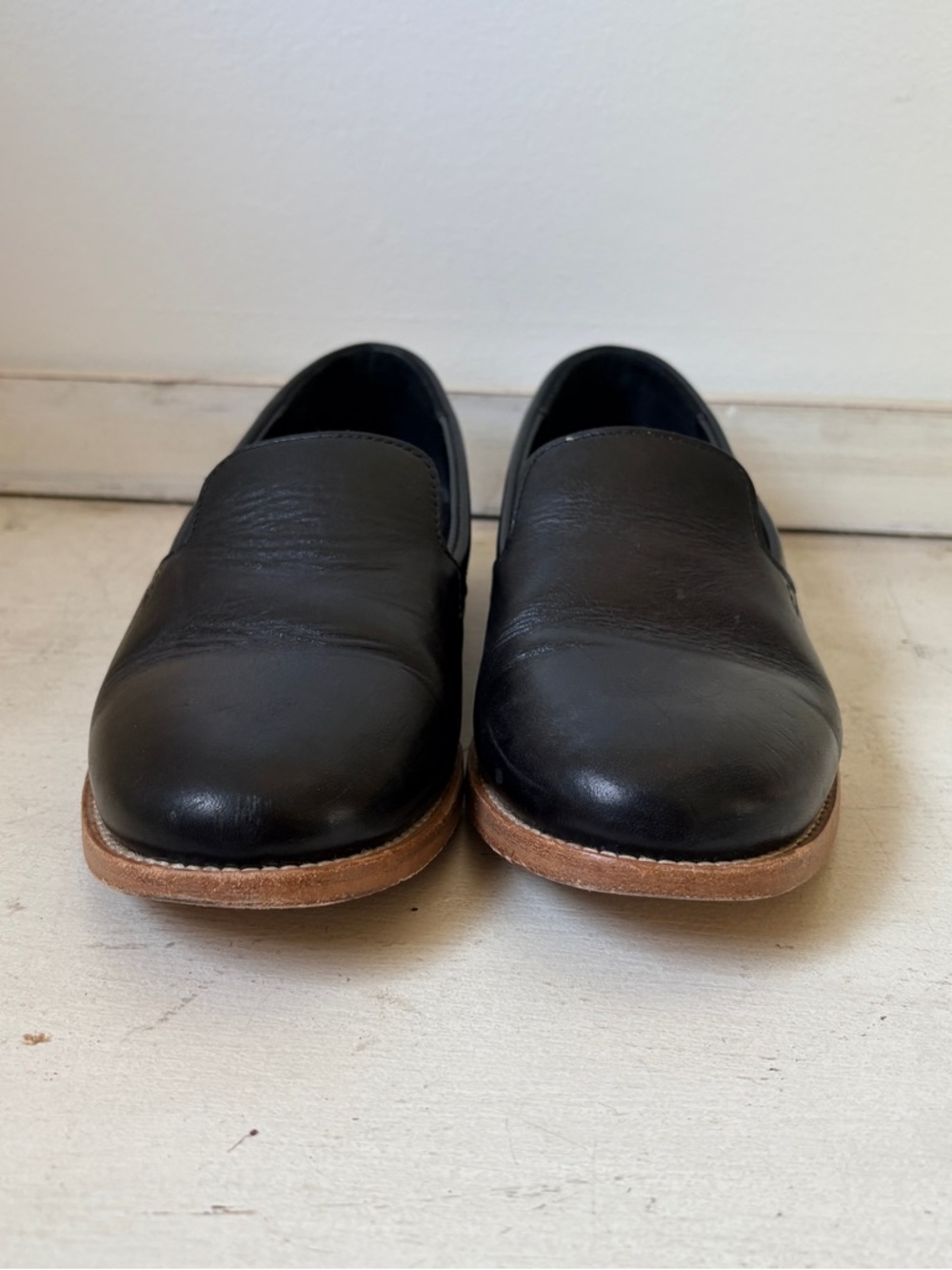 Portland Leather Patina Black Leather Round Toe Women’s Loafers 8.5 Slip Ons - Picture 5 of 8